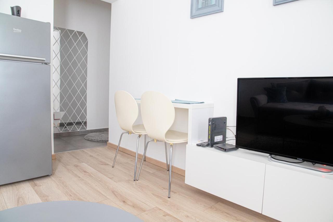 Etoile City Center Apartments Belgrado Exterior foto